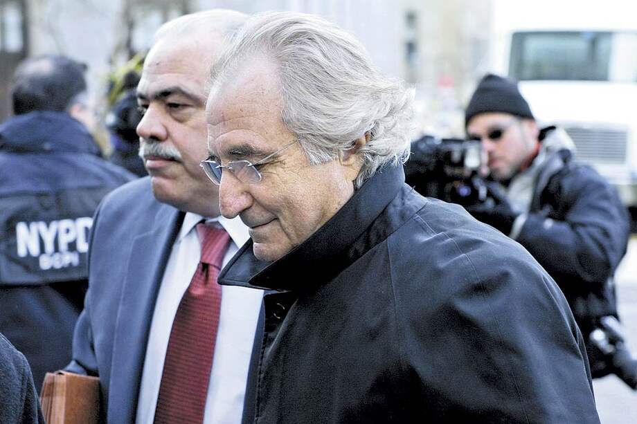 El inversionista Bernard Madoff fue condenado a pagar 150 años de prisión tras idear el fraude con el que se esfumaron más de US$82.000 millones. / EFE