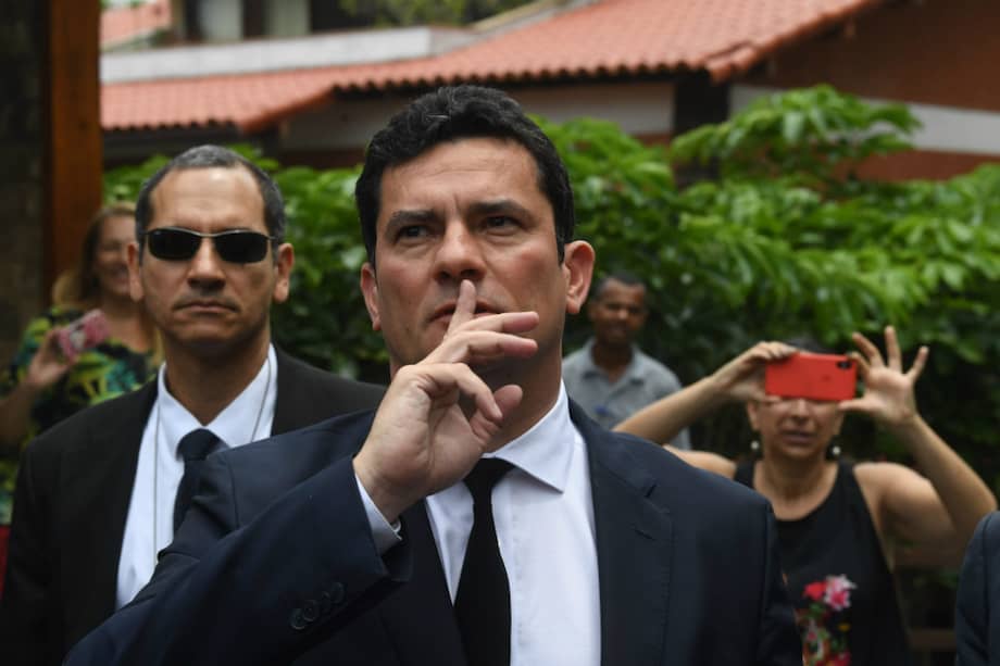 El juez Sergio Moro visitó la casa del presidente electo de Brasil, Jair Bolsonaro. / AFP