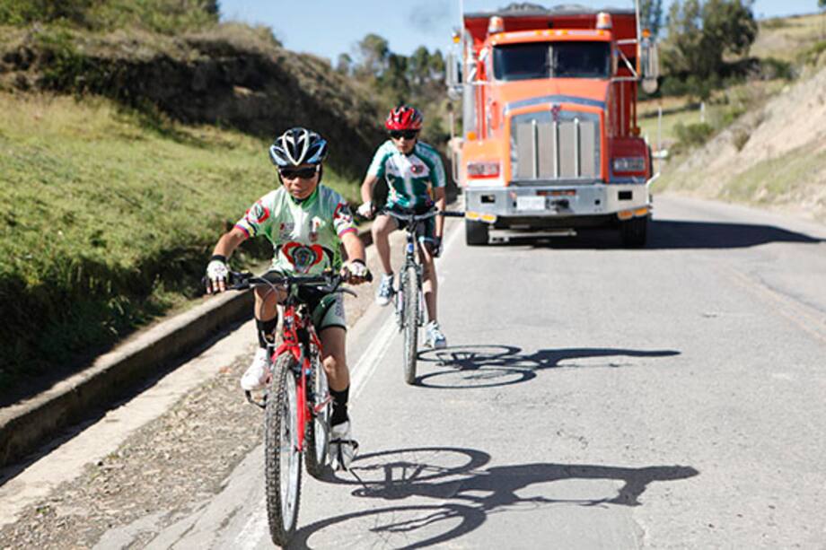Dos jóvenes ciclistas que le siguen los pasos a Nairo Quintana