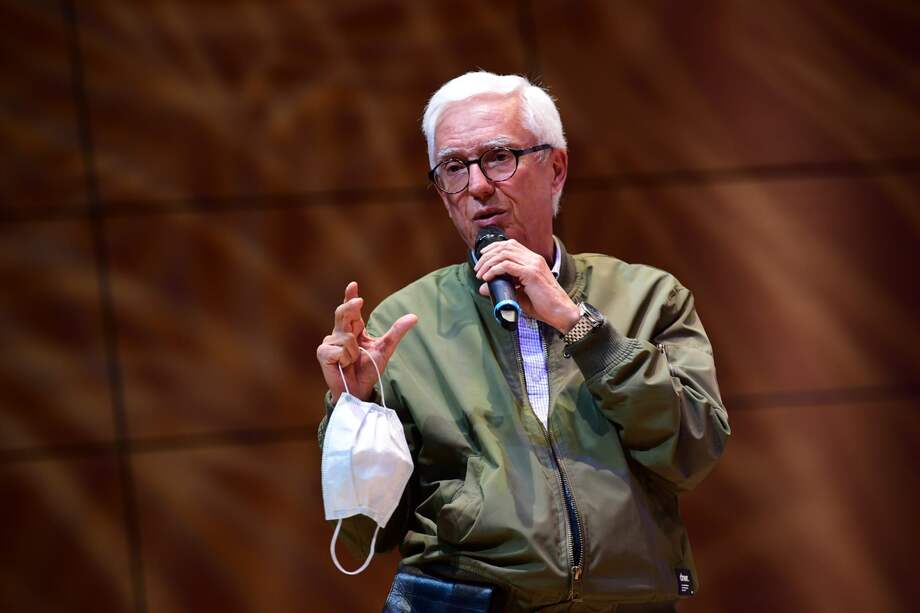 Jorge Enrique Robledo, precandidato del partido Dignidad y miembro de la Coalición Centro Esperanza.