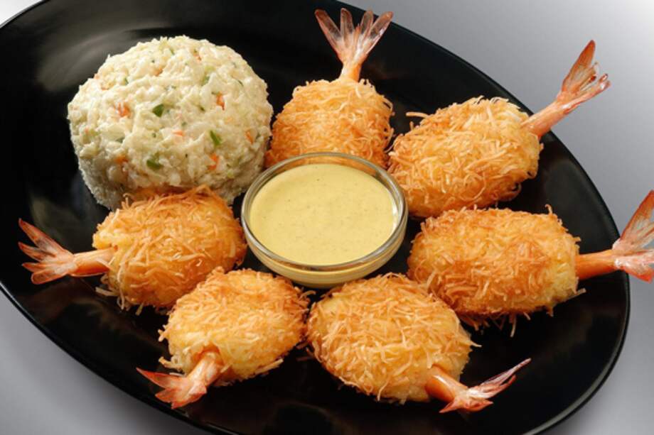 Camarones apanados con arroz y salsa de lulo