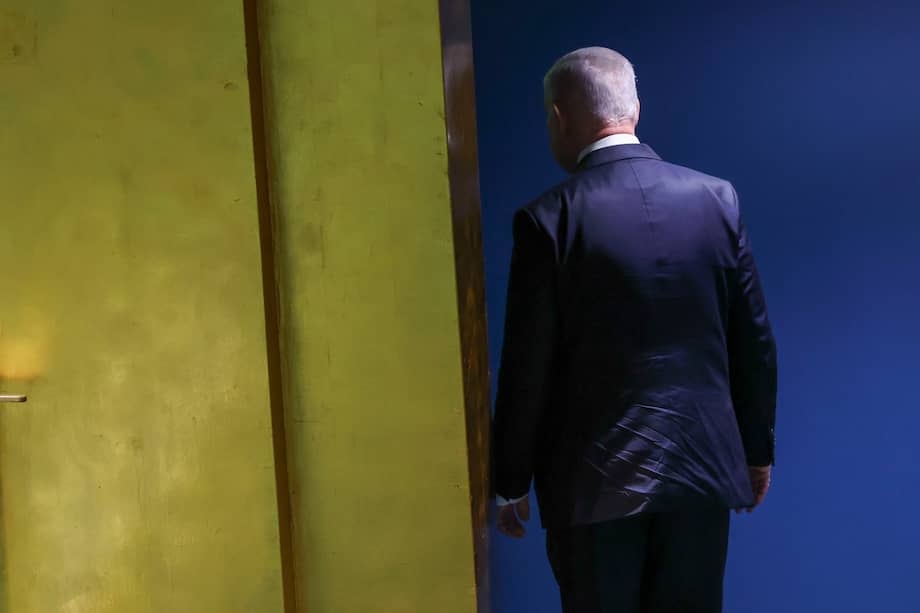 Benjamin Netanyahu dijo ante la Asamblea General de la ONU que no pensaba participar de las sesiones de apertura, pero después de escuchar las “mentiras y calumnias” dirigidas contra Israel, decidió hacerlo y “dejar las cosas claras”.