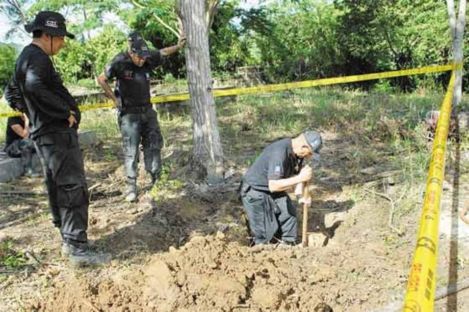 Hallan siete cuerpos en Sucre y Bolívar, al parecer víctimas de paramilitares