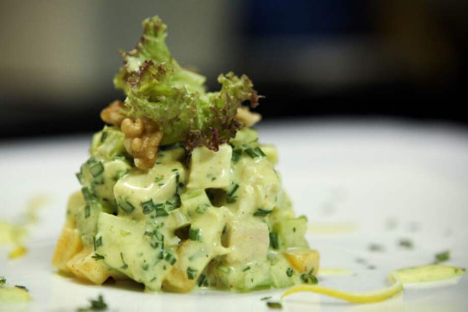 Ensalada de pollo mango y manzana