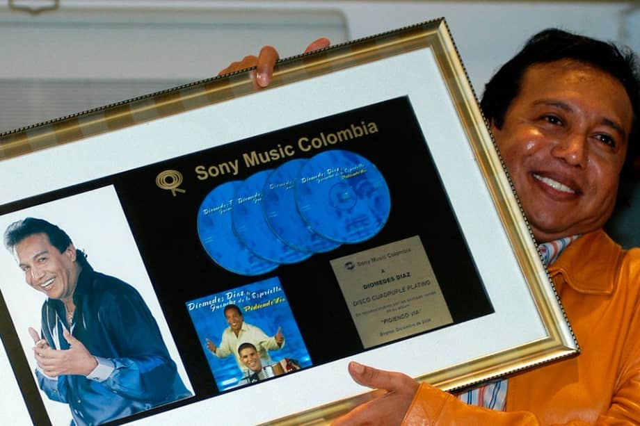 Prohíben el consumo de licor durante funeral de Diomedes Díaz