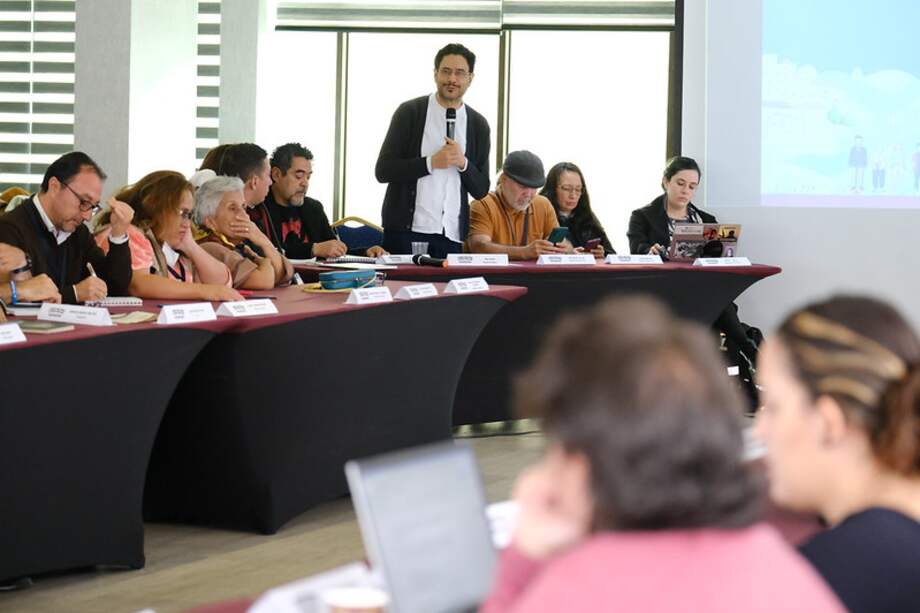 El Comité Nacional de Participación en la
plenaria del pasado 16 de mayo en la que se discutieron algunos puntos del borrador del modelo.