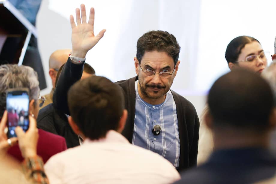 “Dudo que la exacerbación del ataque del Gobierno al Banco de la República le ayude electoralmente a Iván Cepeda”: Gonzalo Hernández.