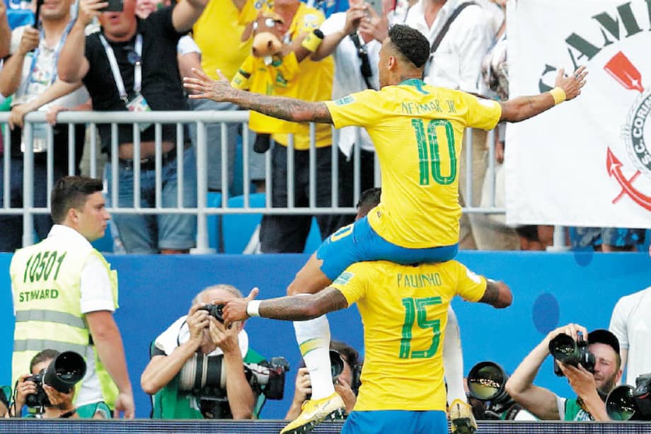 Neymar fue el encargado de abrir el marcador ante México. Lleva dos goles en este Mundial. / EFE