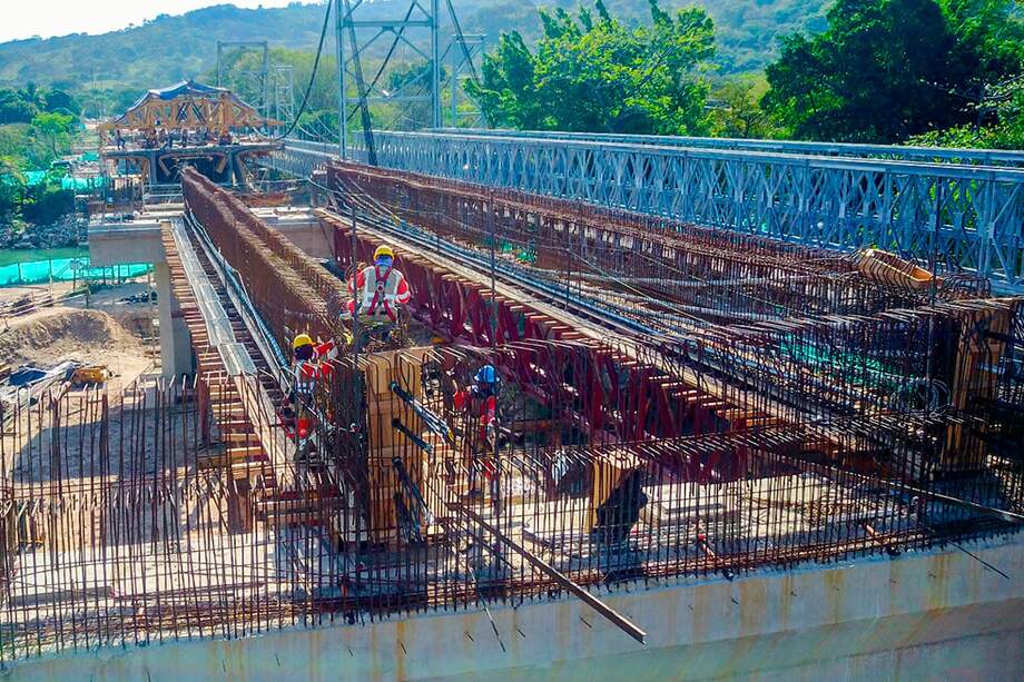 Obras en el puente Charte, ubicado en la vía Villavicencio-Yopal. / Cortesía - ANI