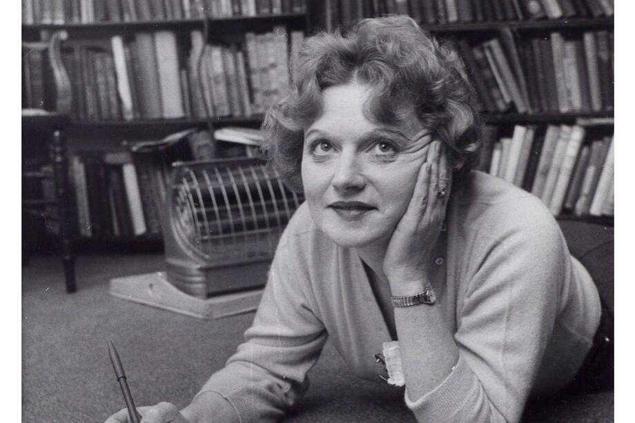 Imagen de la escritora Muriel Spark, autora de la obra “La plenitud de la señorita Brodie”. / EFE