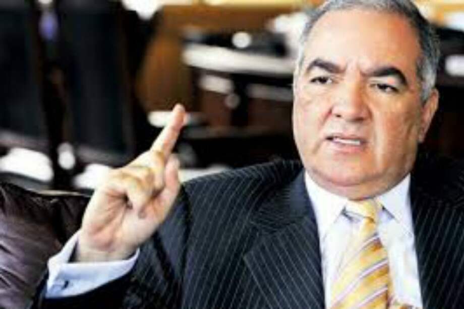 Edgardo Maya Villazón, contralor general