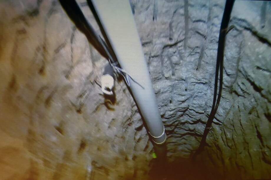 Imagen del túnel por el que el capo del narcotráfico escapó de la cárcel. / Archivo AFP