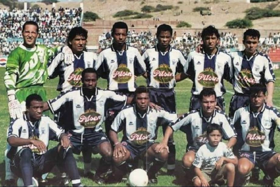 En 1997, Alianza Lima fue campeón con la dirección técnica del colombiano Jorge Luis Pinto.