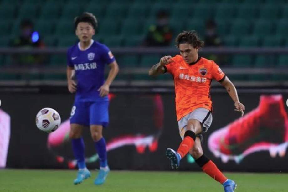 El colombiano se sigue consolidando en el fútbol chino.