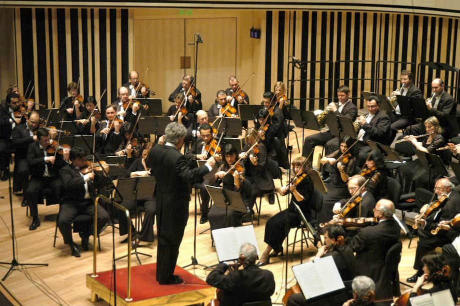 La Orquesta Nacional de Hungría.
