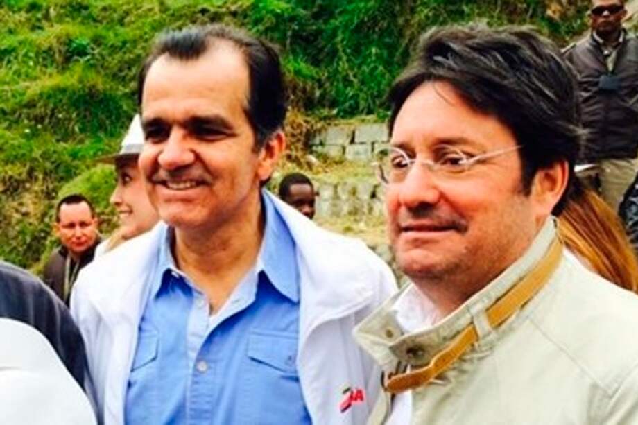 Francisco Santos también habría contratado 'hacker' para chuzar a Óscar Iván Zuluaga