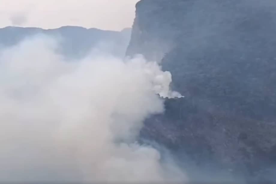 El incendio se registra en un sector conocido como El Buque.