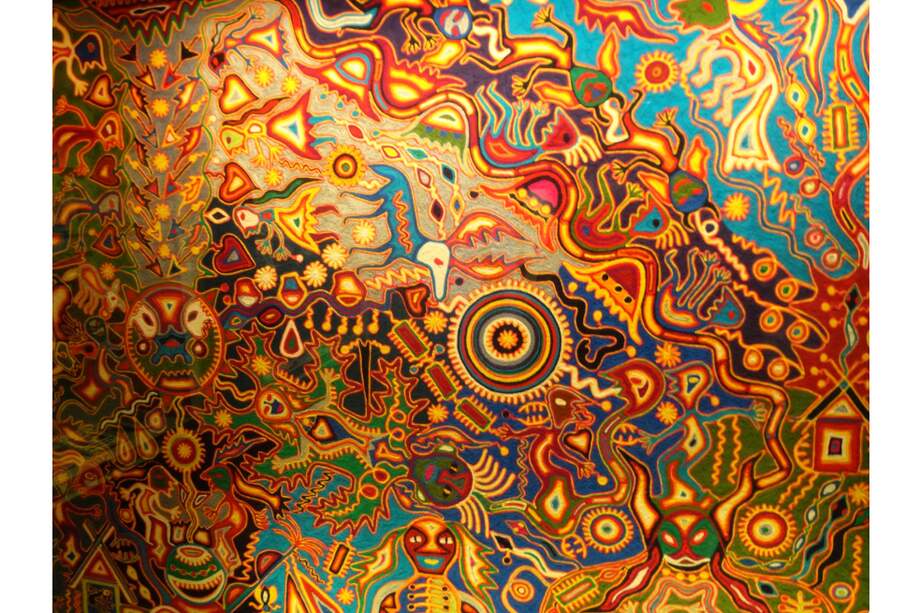 La visión de "Tatutsi Xuweri Timaiweme" - Arte del pueblo wixárika (huichol).