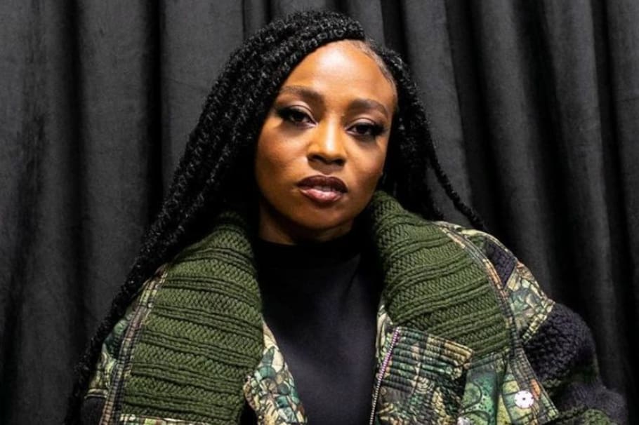 La cantante Goyo explicó y pidió disculpas por el gato que llevó hasta los Premios Nuestra Tierra. Además, denunció amenazas e insultos.