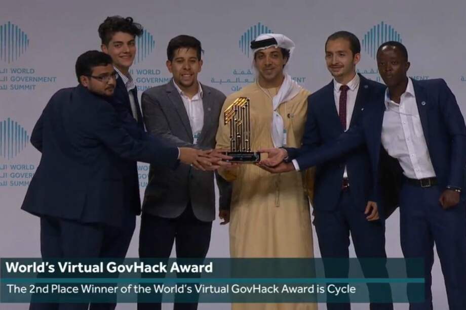 De izquierda a derecha: Shivam Sharma (India), Kevin Gutiérrez, Nicolás Cuadrado, David Castaño y Samwel Kinuthia (Kenia). / Captura de pantalla de YouTube