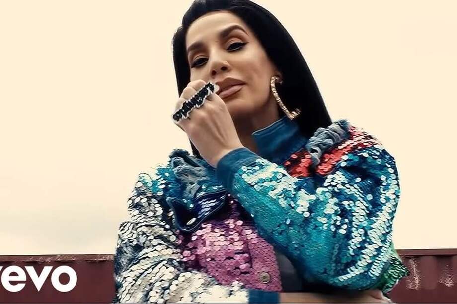 “Sentimiento” es una canción interpretada en 2007 por la cantante puertorriqueña Martha Ivelisse Pesante Rodríguez, reconocida artísticamente bajo el seudónimo de Ivy Queen.