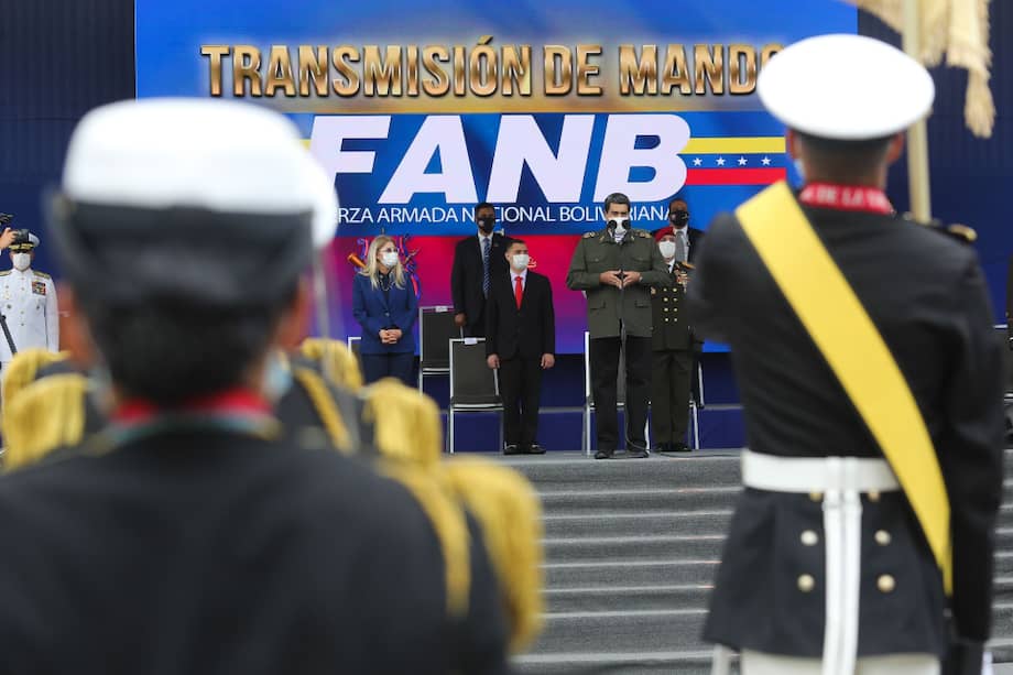 Todos los tipos de pobreza son alarmantes en el caso venezolano: pobreza ingreso: 96%, pobreza consumo: 68%, pobreza reciente 54%, pobreza crónica 41%.