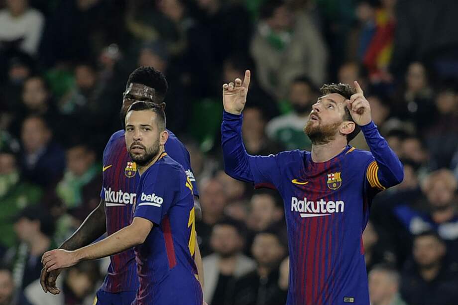 Lionel Messi celebra uno de los goles frente al Betis. / AFP
