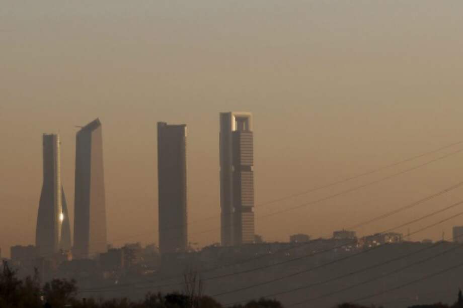 Nueve de cada diez personas en el mundo, respiran aire contaminado. / EFE