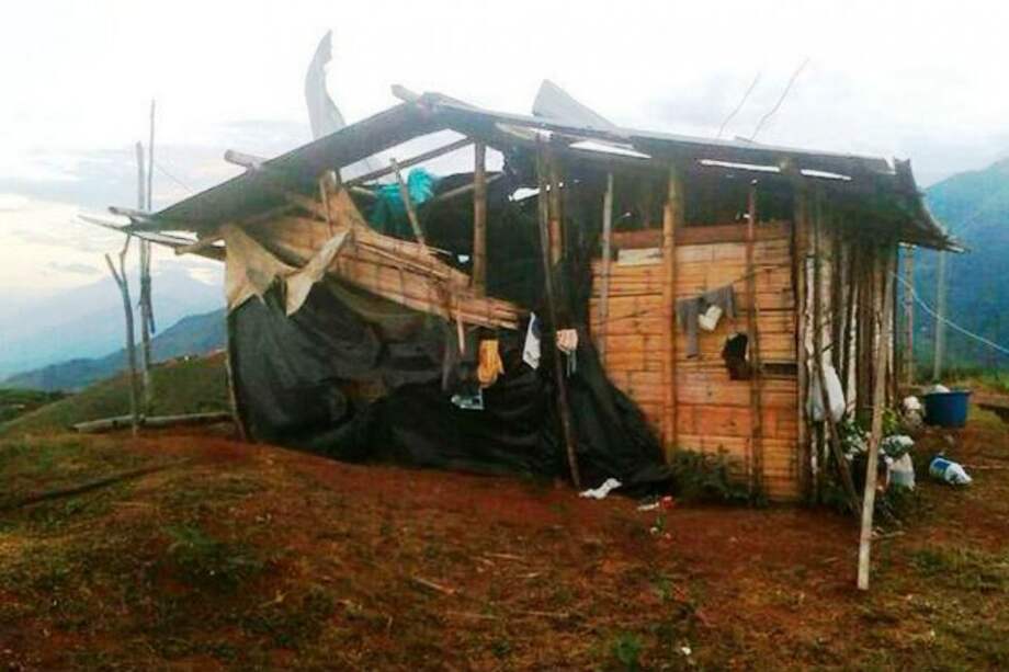 Así quedó la vivienda luego de ataque de las Farc en el Cauca