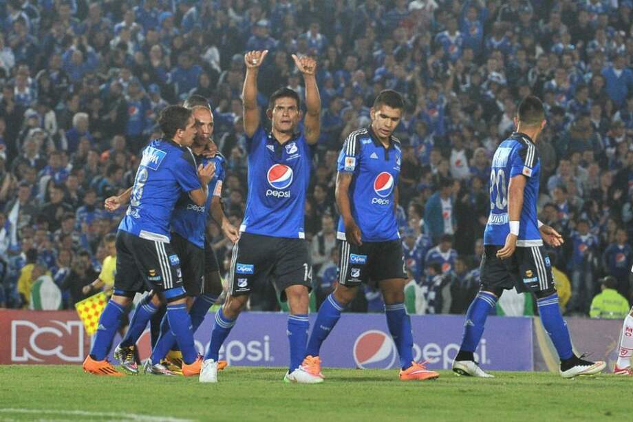 David Macallister Silva, mediocampista de Millonarios celebra uno de los goles del cuadro embajador en el primer semestre de la Liga Águila. Foto: Luis Ángel