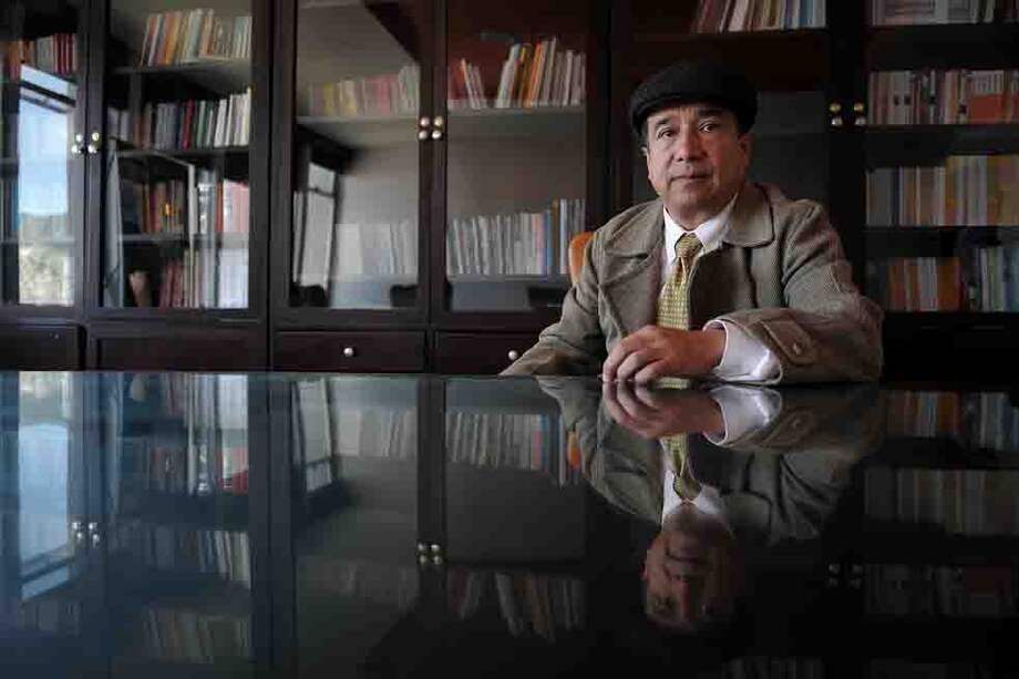 El abogado Reinaldo Villalba, vocero del Colectivo de Abogados José Alvear Restrepo, sostiene que el DAS los espió durante varios años e intentó desacreditarlos. / Óscar Pérez - El Espectador