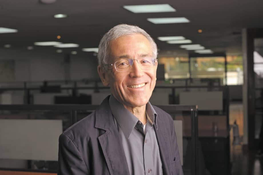 El padre jesuita Francisco de Roux está próximo a cumplir 75 años y a posesionarse como presidente de la Comisión de la Verdad. / Cristian Garavito - El Espectador.