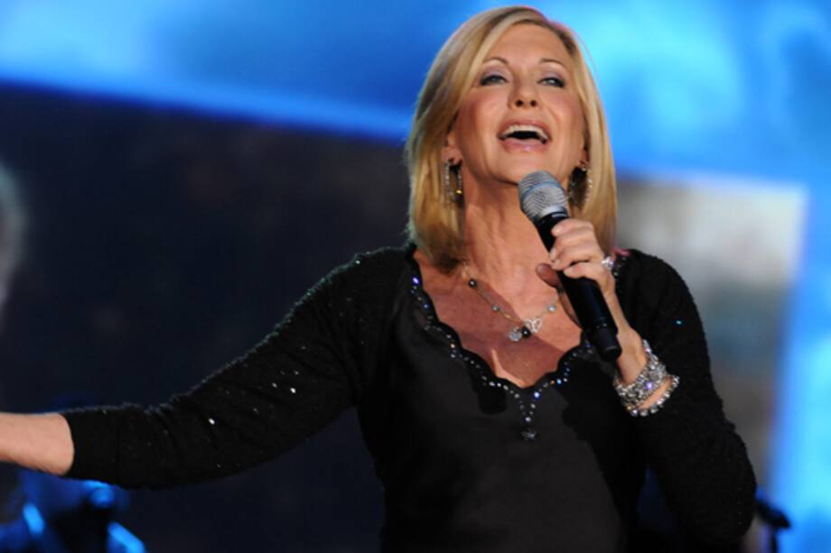 Olivia Newton-John cantó junto a uno de los mineros