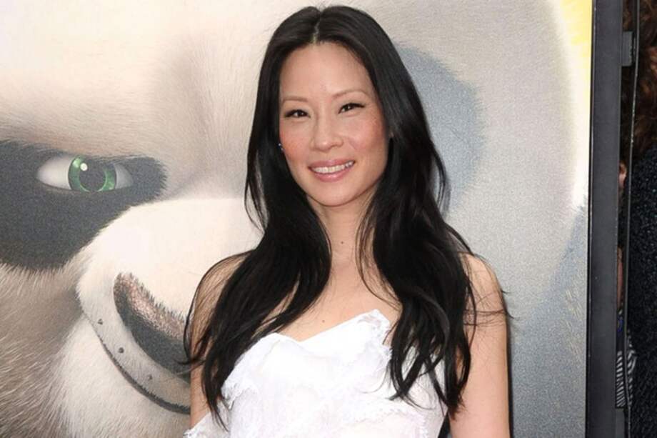 La artista Lucy Liu.