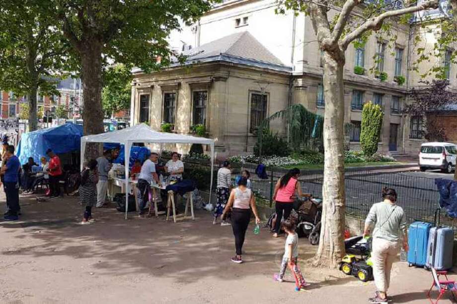 La mayoría de las personas del campamento son colombianas, pero hay también bolivianas y cubanas. / Cortesía