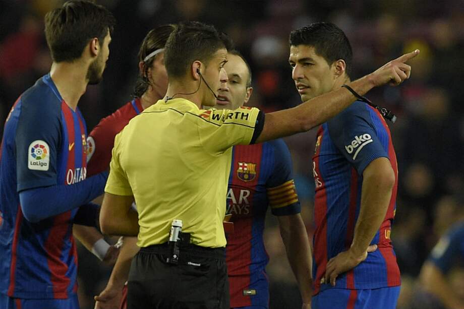 Luis Suárez fue sancionado con dos fechas. Foto: AFP