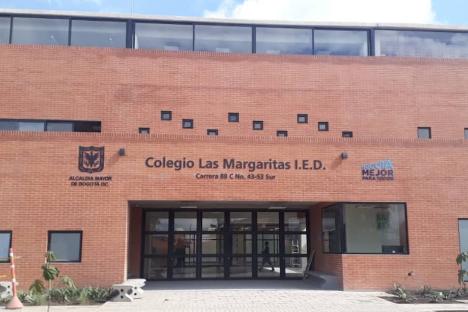 El colegio de Bosa fue elegido entre los diez mejores del mundo gracias a un modelo que transformó la convivencia y la salud mental de sus estudiantes.