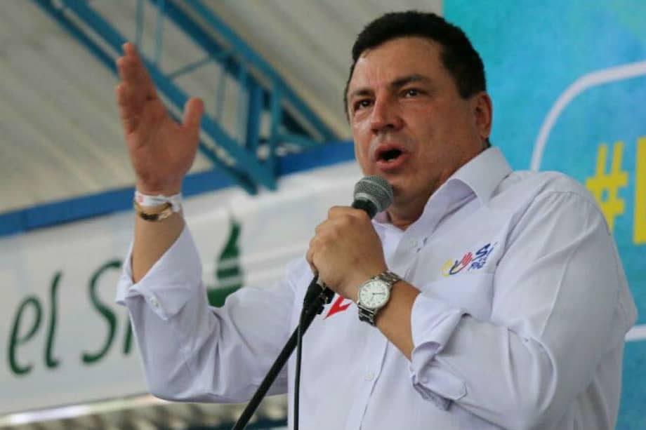 El senador Miguel Ángel Pinto fue uno de los mencionados por "Otoniel" en la JEP.