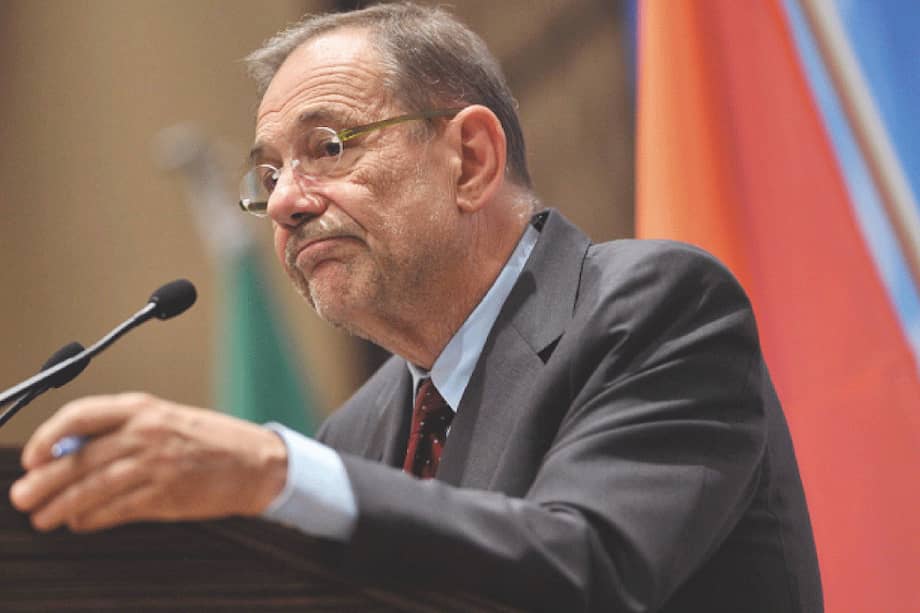 Javier Solana es político español y uno de los diplomáticos más reconocidos del mundo. Tiene 77 años de edad. @javiersolana opinó el viernes vía Twitter: “El asesinato del general Qasem Soleimaní, uno de los líderes político-militares más importantes de Irán, es muy grave. Tendrá consecuencias”. / AP