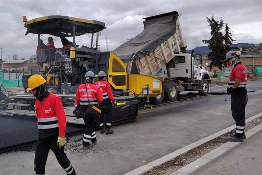 El contratista de la calzada norte de la calle 153 entre Autopista Norte y av. Boyacá se encuentra buscando mano de obra no calificada.