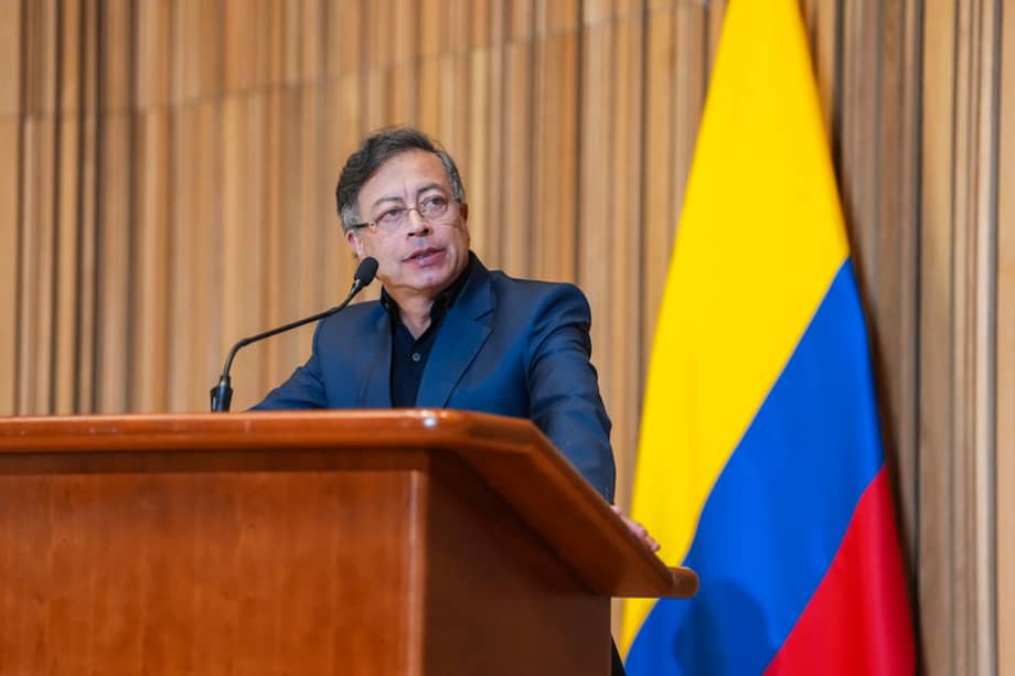 El presidente Gustavo Petro dio un discurso ante la diáspora colombiana en Washington.