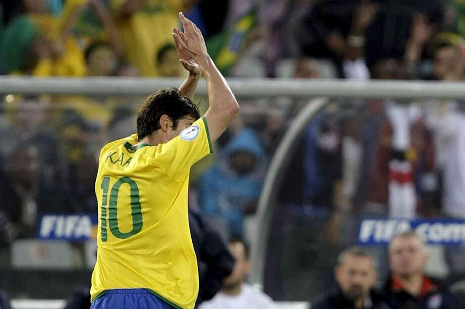 Kaká es el último futbolista diferente a Messi y Cristiano Ronaldo en ganar un Balón de Oro. Lo hizo en 2007. / EFE