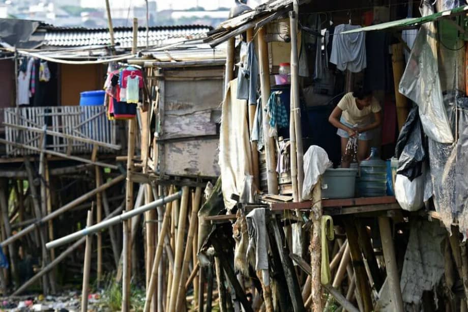 Erradicar la pobreza y la desigualdad forma parte de los objetivos de desarrollo a 2030. / Bloomberg News.