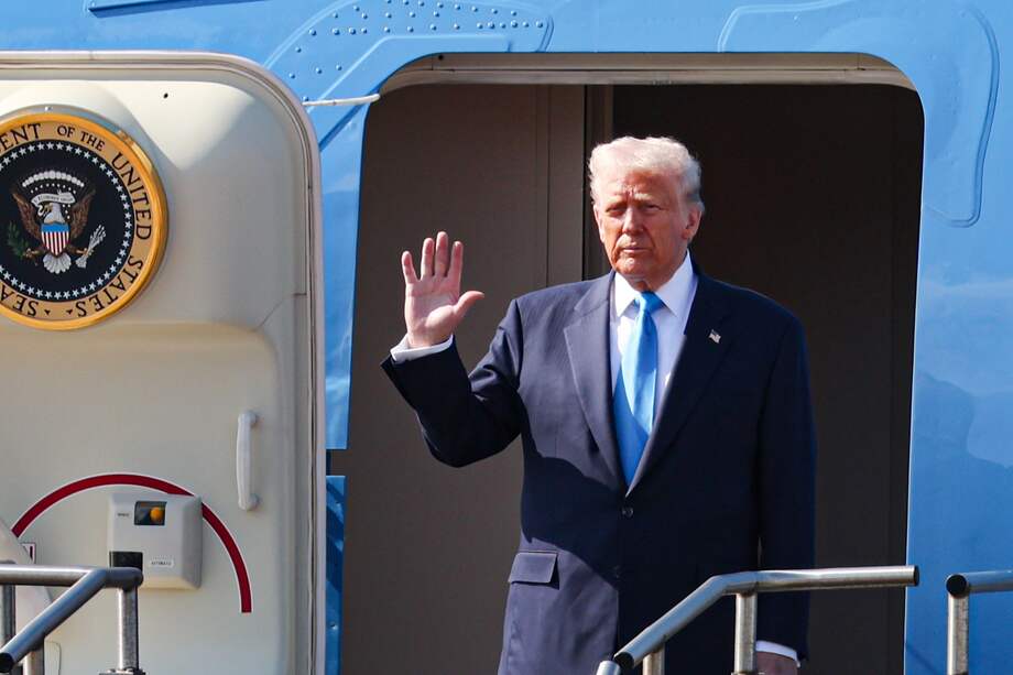 “La primera democracia del mundo, en riesgo de convertirse en dictadura fascista”: Hernando Gómez Buendía.