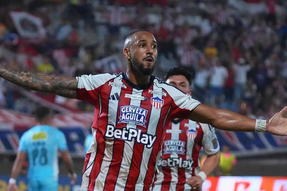 Lucas Monzón, una de las figuras del partido.