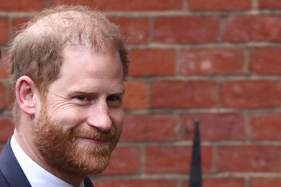 El príncipe Harry demandado por difamación por su antigua organización benéfica