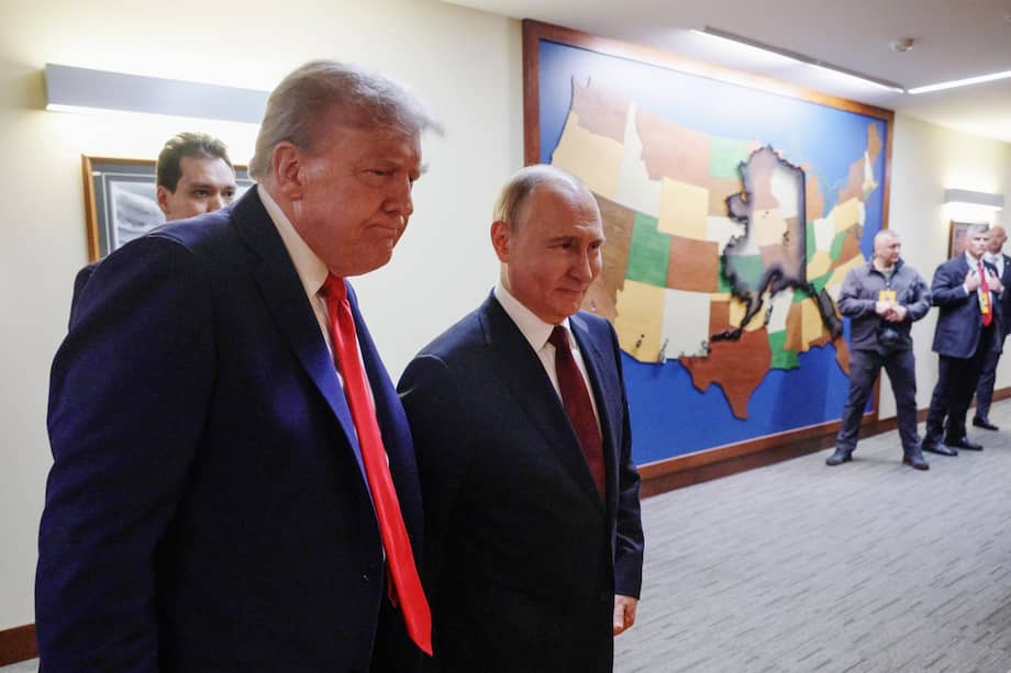 Imagen de archivo de Donald Trump y Vladimir Putin.