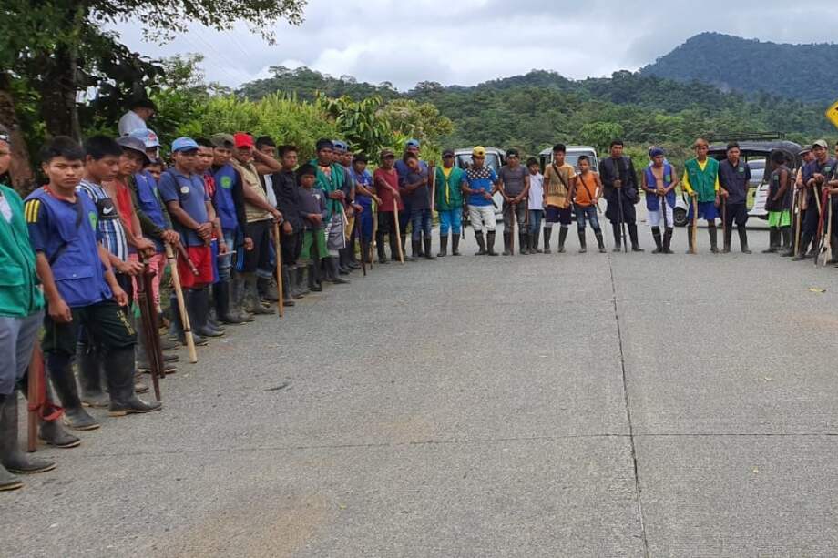 Las comunidades aseguraron que cortarán la vía que comunica a Quibdó con Medellín y la que va desde la capital del Chocó hasta Pereira.
