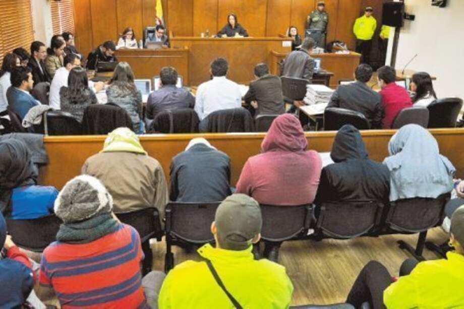 Los 13 señalados por atentados en Bogotá descartan de momento demandar al Estado