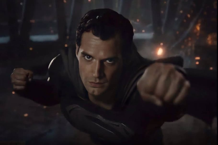 El actor Henry Cavill es famoso por su mentón partido, lo que lo hizo perfecto para interpretar a Superman por varios años.
